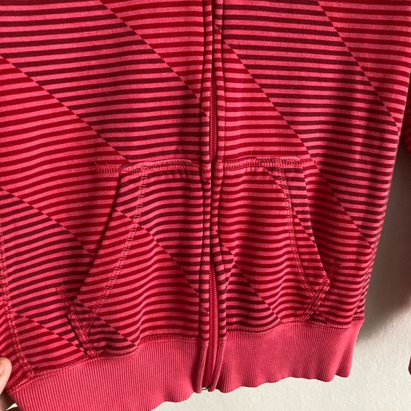 Nike  stripped zip up hoodie size medium - Picture 4 of 15